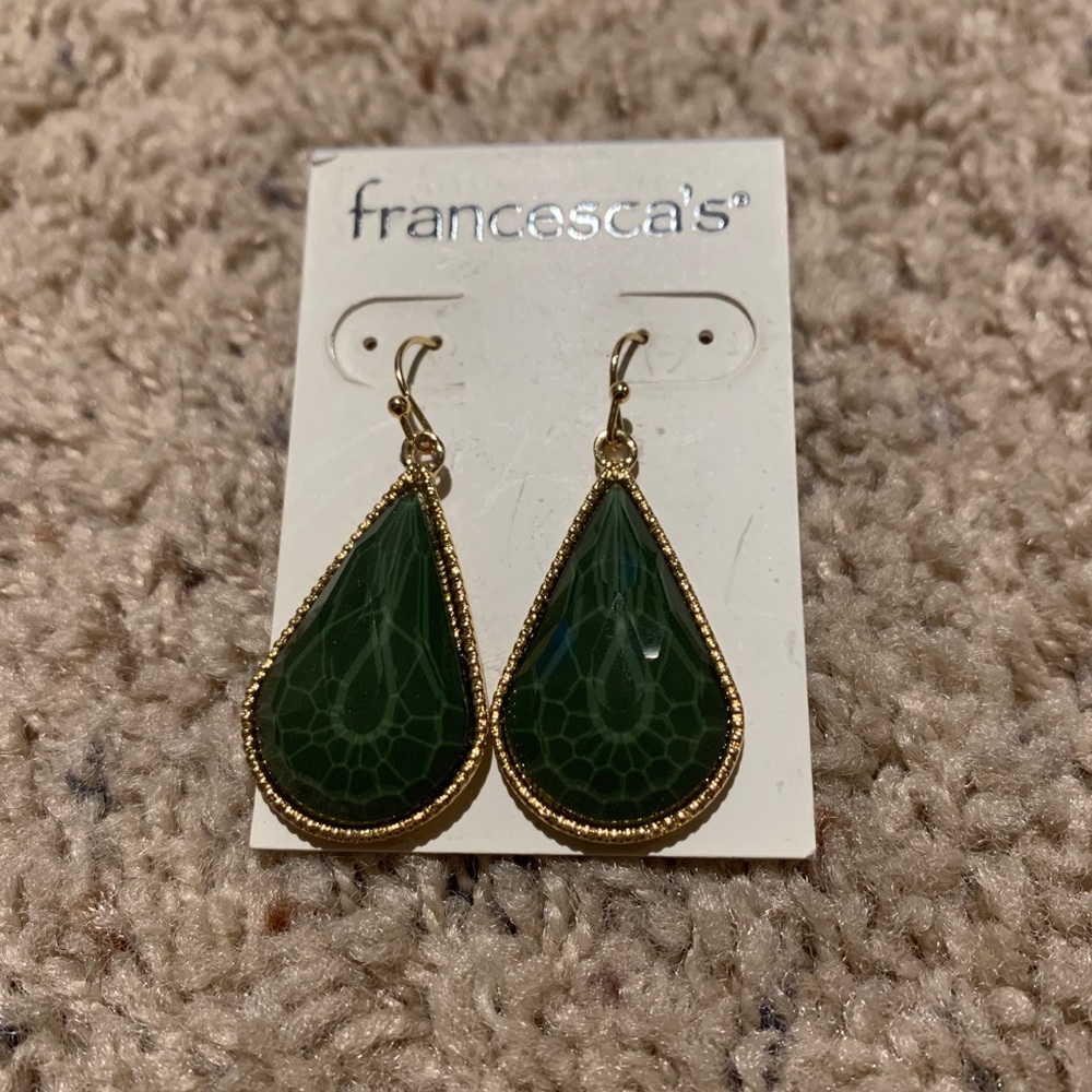 BRAND NEW Francesca’s Emerald Earrings